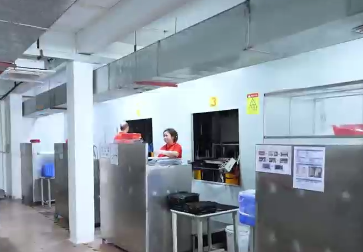 Compression Molding Area